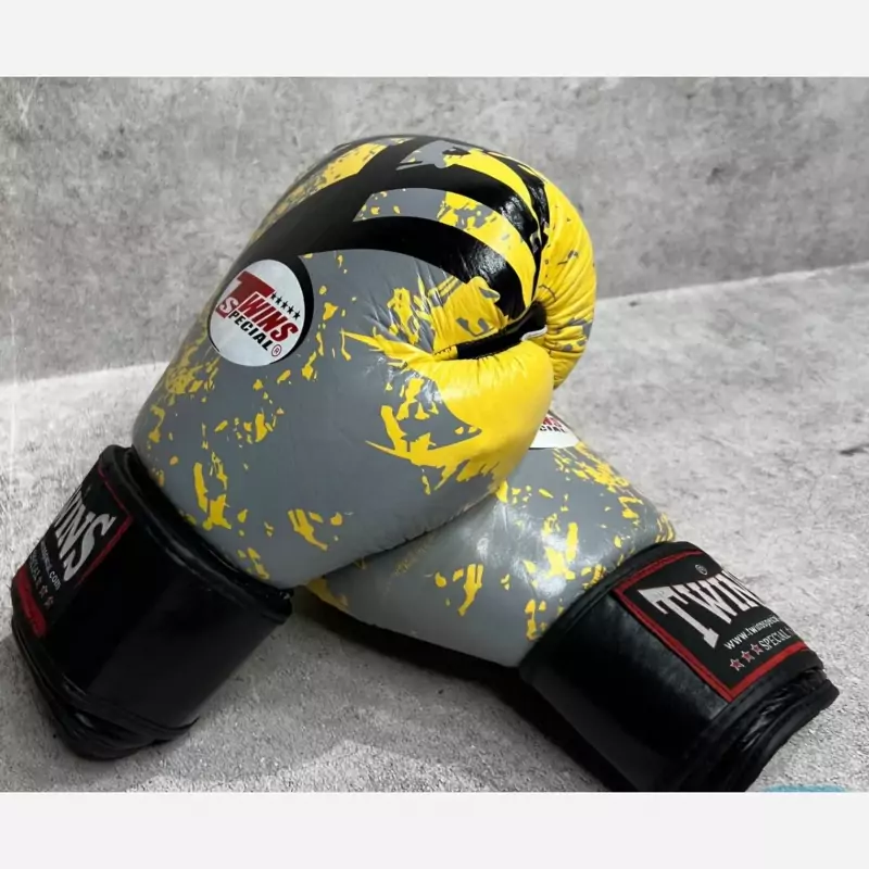 دستکش بوکس چرم